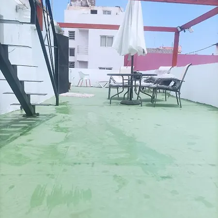 Apartamento Vecindario Aeropuerto 维辛达里奥